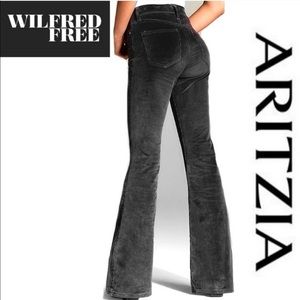 Wilfred Free BLACK corduroy pants